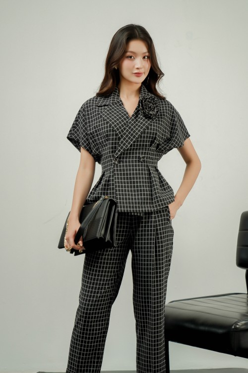 Sixdo Black Check Woven Pants